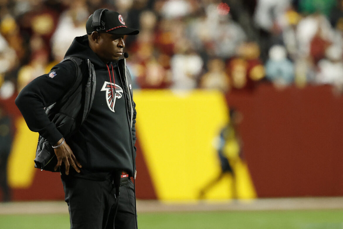 Raheem Morris’ disastrous timeout decision could ruin Falcons season