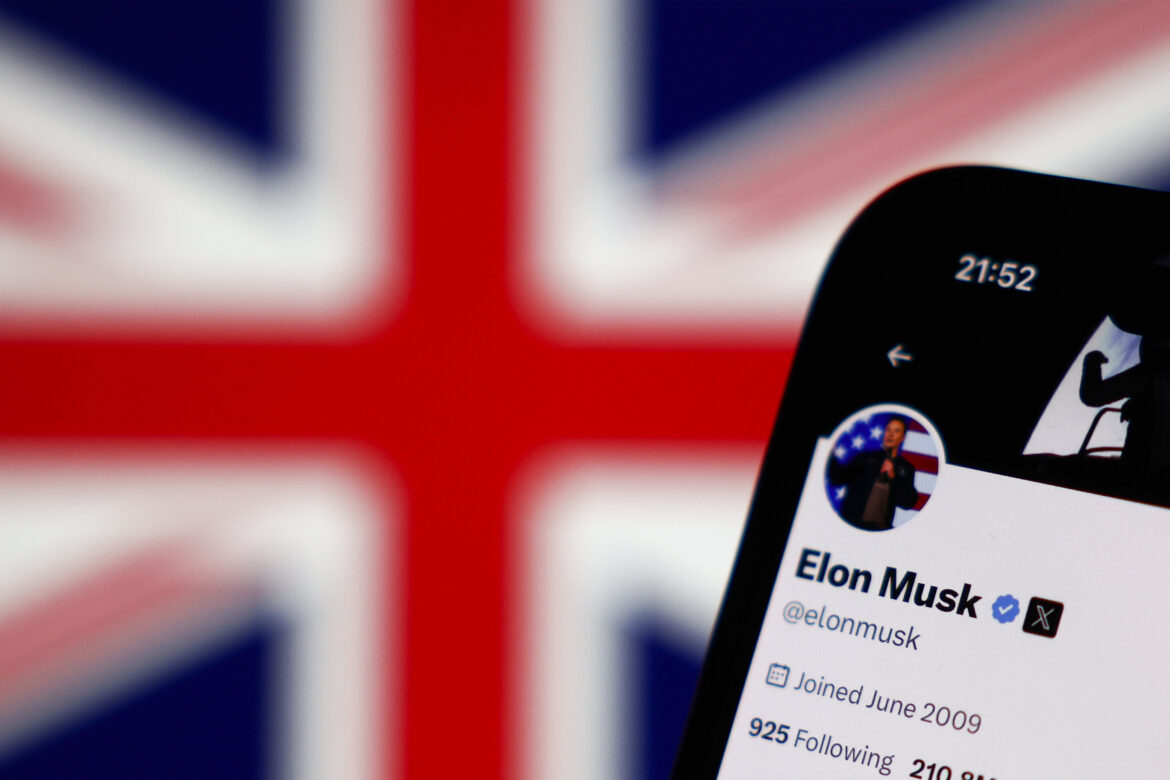 Elon Musk Suggests America Should ‘Liberate’ Britain From ‘Tyrannical Government’