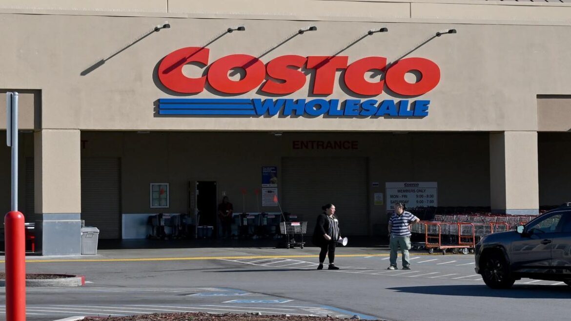 Costco employee confirms popular dinner ‘staple’ is discontinued – ‘bummed’ fans say replacement is higher price