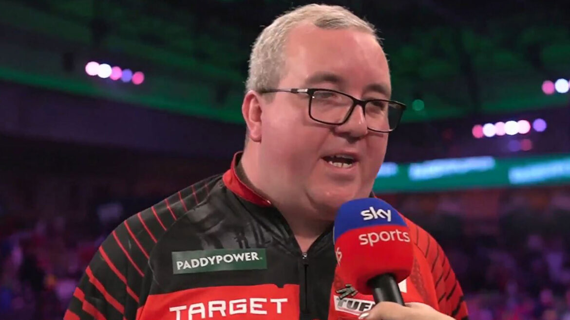 Who is darts star Stephen Bunting and what is his net worth?