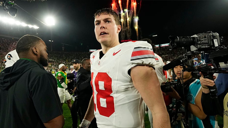 Ohio State quarterback Will Howard unable to take Rose Bowl celebration stage: ‘They’re blocking me’