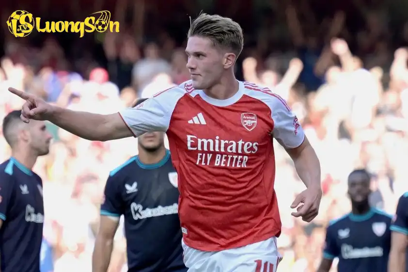 Môi trường thi đấu khắc nghiệt tại nước Anh được cho là sẽ gây khó khăn lớn cho Gyokeres. Ảnh: CLB