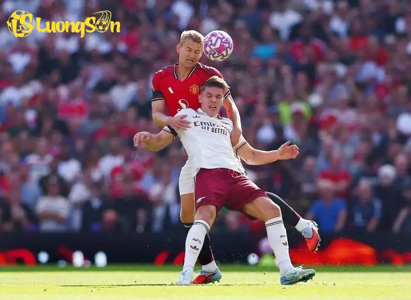 Gyokeres có màn trình diễn mờ nhạt trong trận đấu với MU